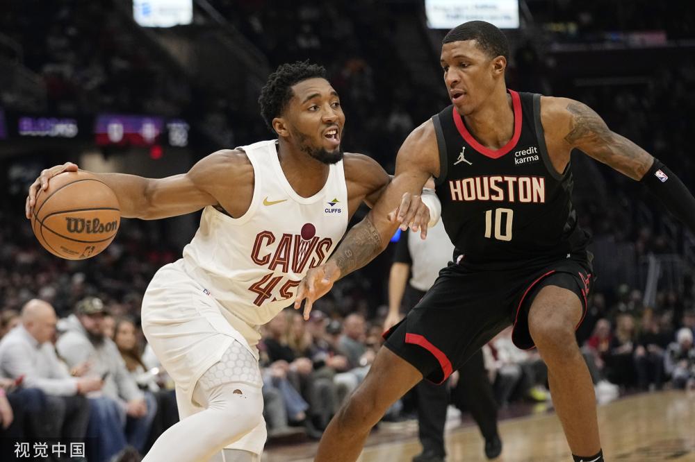 经被他的魅 经被他的魅